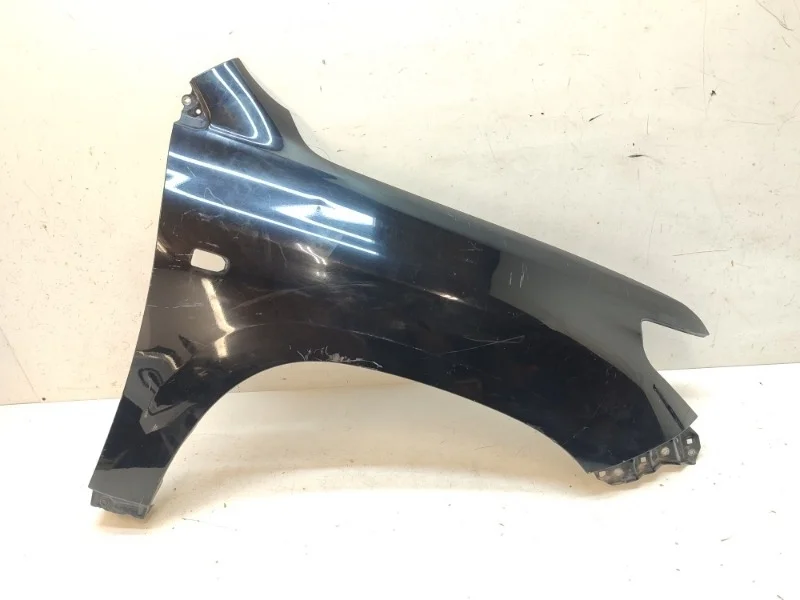 Крыло Toyota Land Cruiser 2007-2012