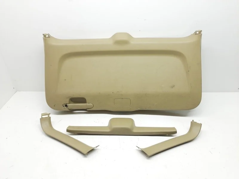 Обшивка крышки багажника Honda CR-V 2007-2012 3