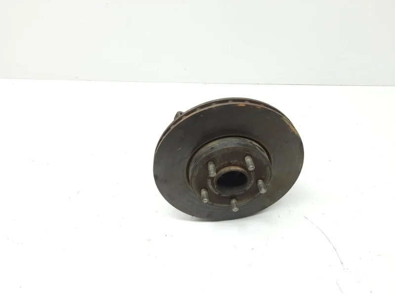 Кулак поворотный Ford Focus 2011-2019 3