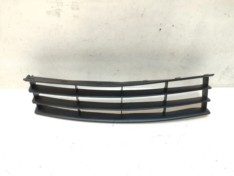 Решетка бампера Skoda Octavia 2004-2013 A5