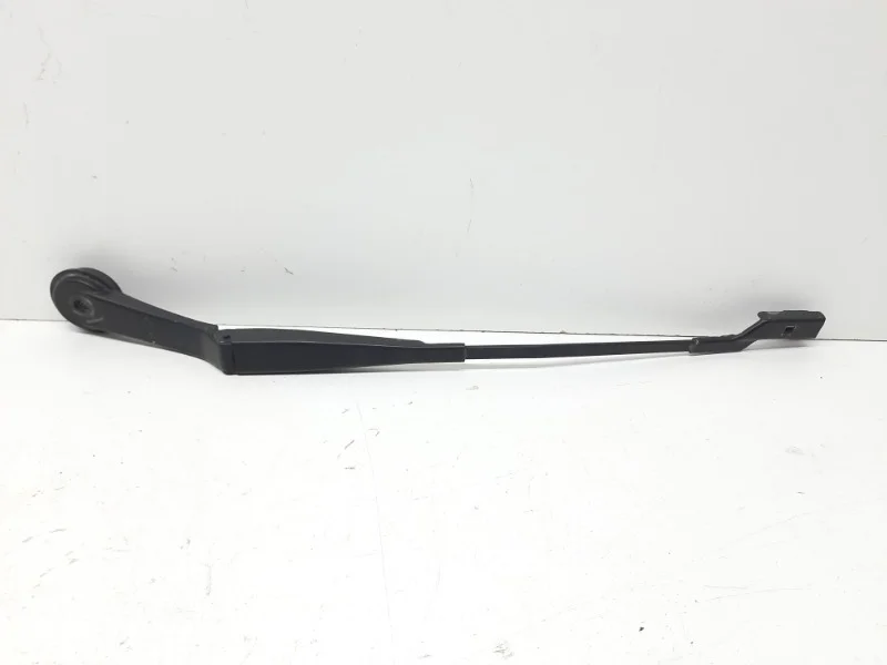 Поводок стеклоочистителя Ford Focus 2011-2019 3