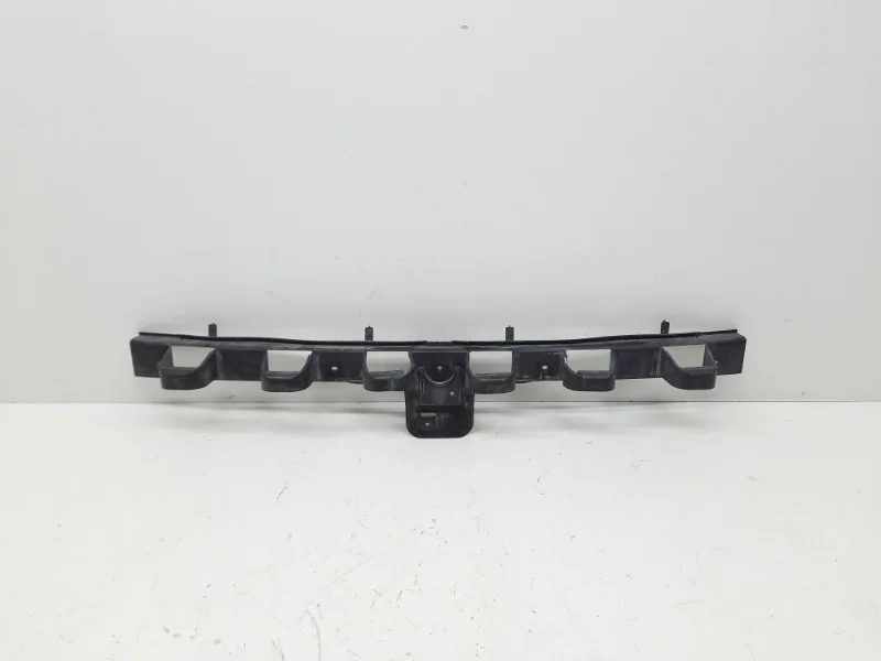 Кронштейн бампера Ford Focus 2011-2015 3