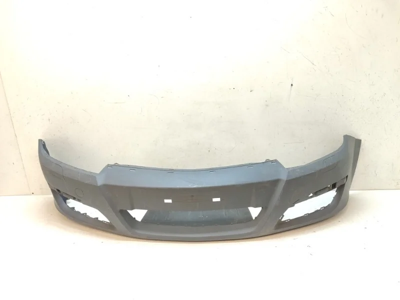 Бампер Opel Astra 2004 - 2007 H