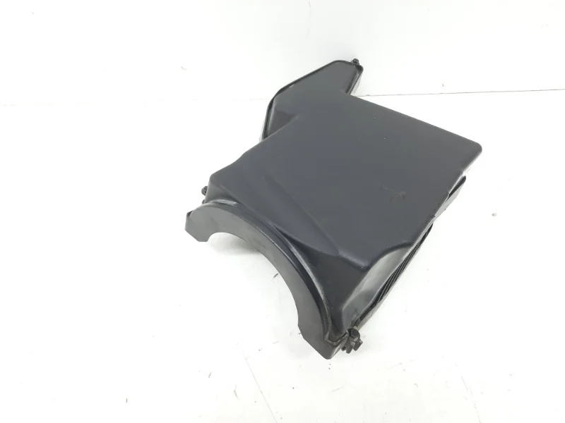 Корпус воздушного фильтра Ford Focus 2011-2015 3