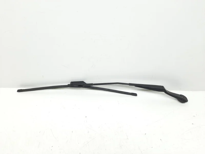 Поводок стеклоочистителя Ford Focus 2011-2015 3