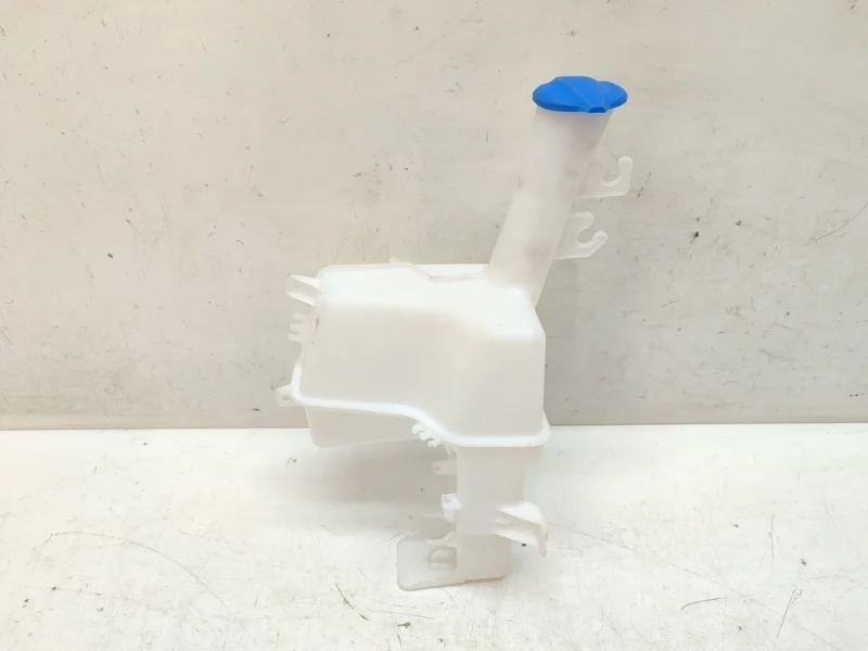 Бачок омывателя Kia Rio 2020-2023 4