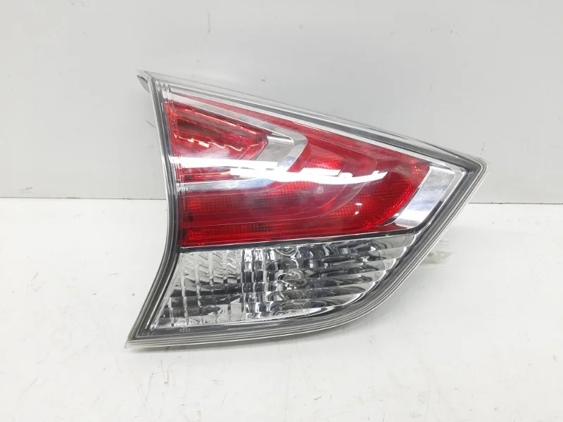 Фонарь Nissan X-Trail 2013-2017 T32