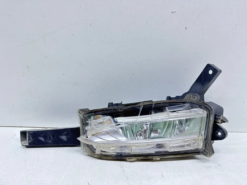 Фара противотуманная Lexus NX300 2017-2021