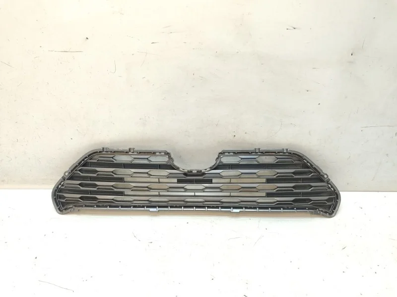 Решетка радиатора Toyota Rav4 2018-2022 50