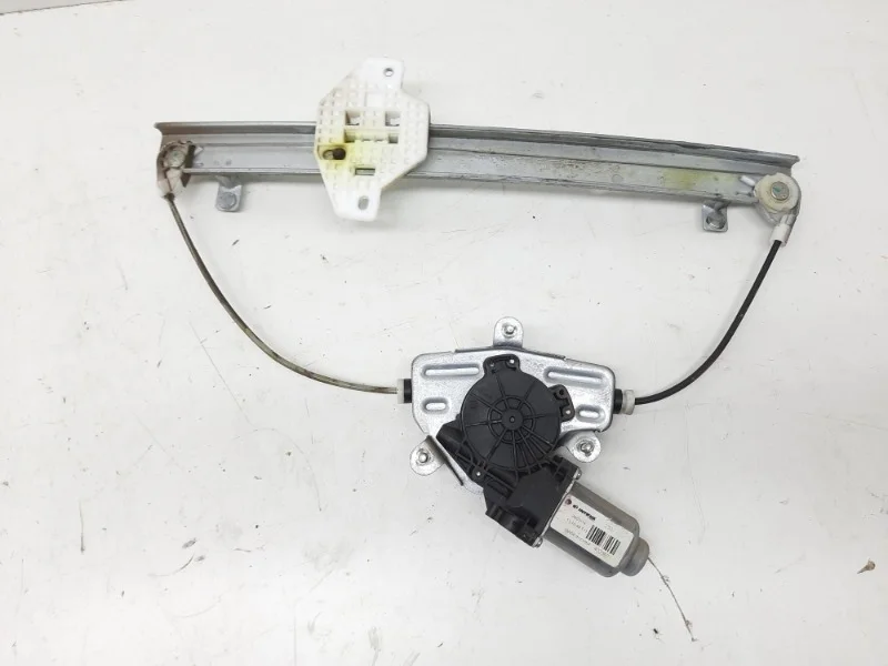 Стеклоподъемник Hyundai Solaris 2010-2016