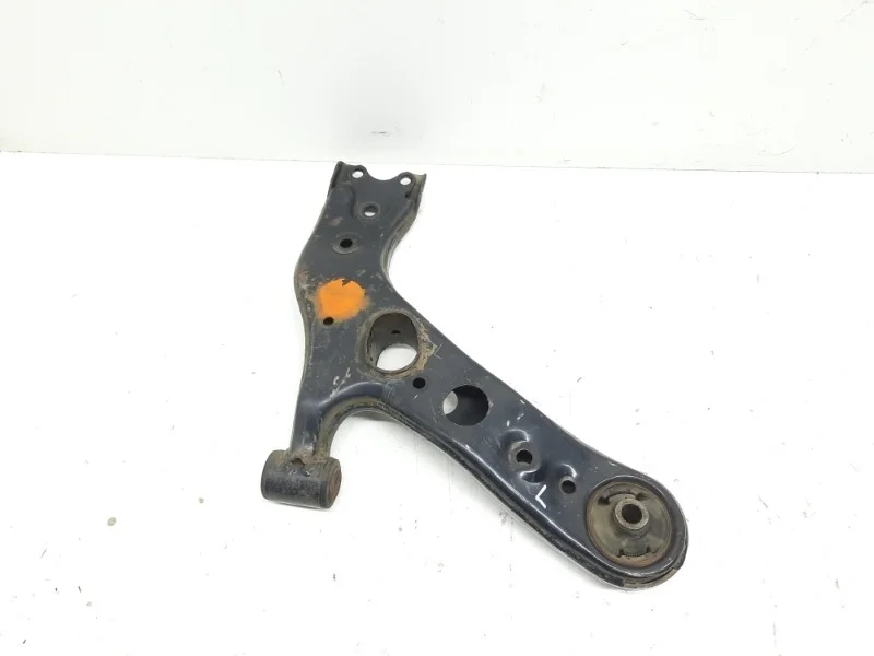 Рычаг Toyota Rav4 2012-2019 40