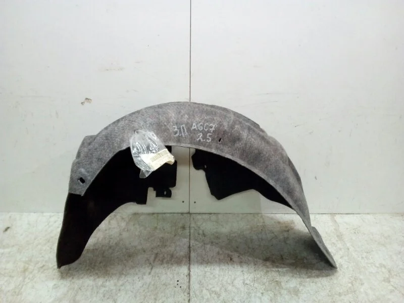 Подкрылок AUDI A6 2004-2011 C6