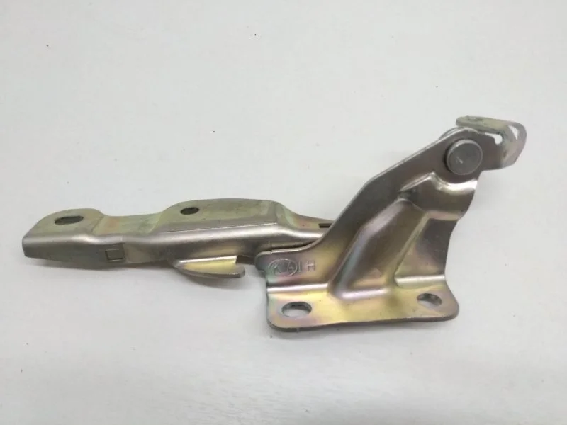 Петля капота Kia Sportage 2004-2010