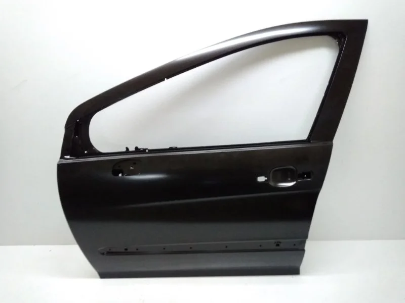 Дверь Peugeot 308 2008-2014