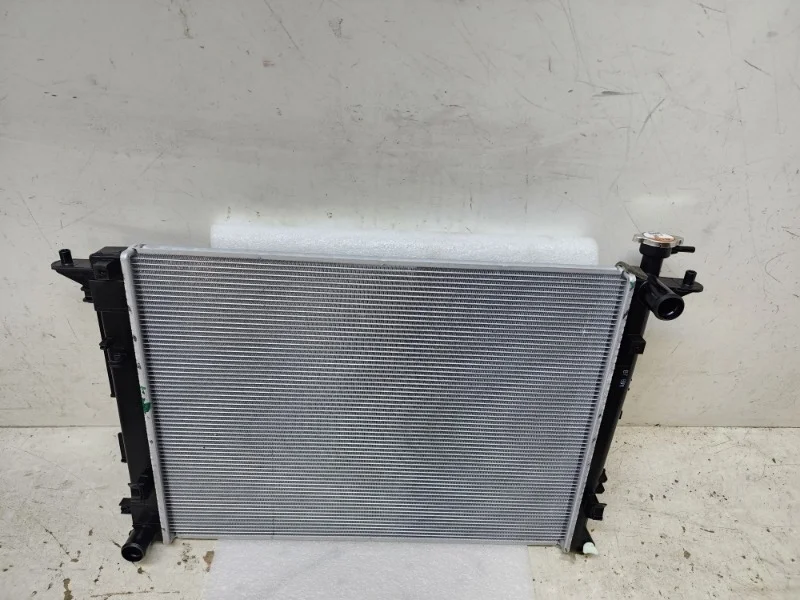 Радиатор двс Hyundai Ix35 2010-