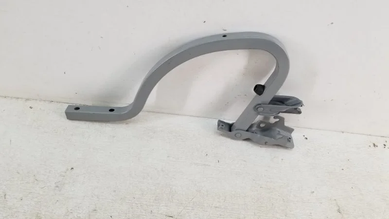 Петля крышки багажника Kia Rio 2011-2017 3