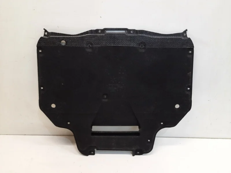 Защита картера Porsche Cayenne 2018-2022 3