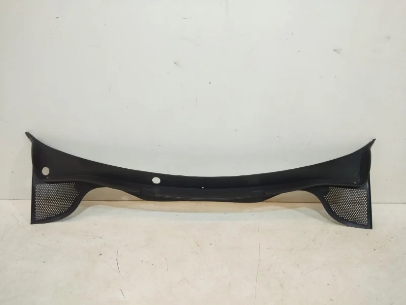 Жабо Volkswagen Polo 2009-2020 5