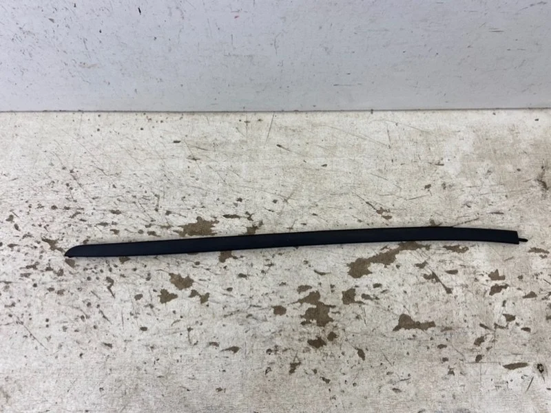 Молдинг лобового стекла BMW X5 2013- F15