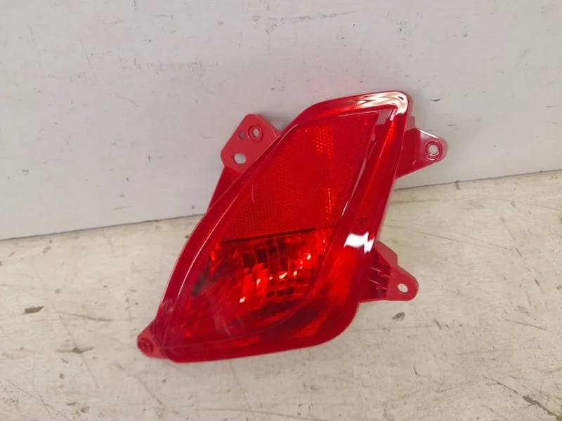 Фонарь противотуманный Hyundai Santa Fe 2015-2018 3