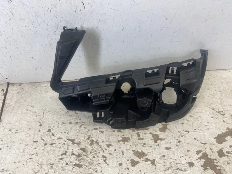 Кронштейн бампера BMW X3 2010-2017 F25