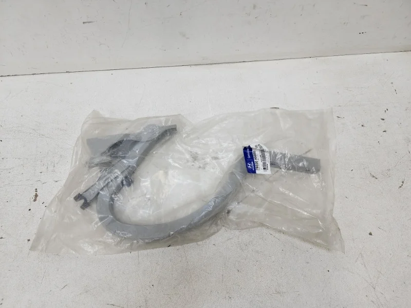 Петля багажника Hyundai Solaris 2017-2023