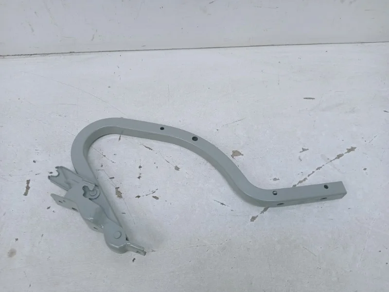 Петля багажника Hyundai Solaris 2010-2017