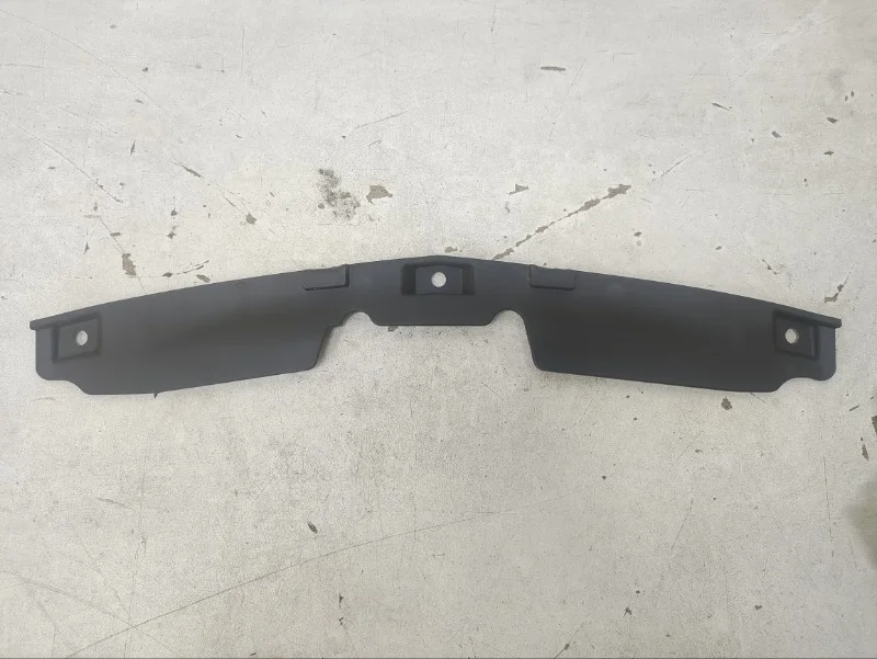 Накладка замка капота Opel ANTARA 2007-2015