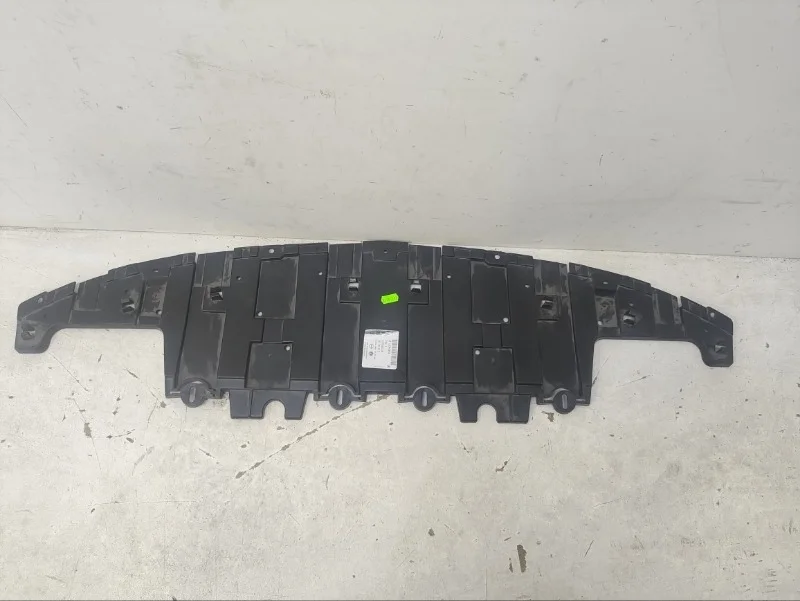 Пыльник бампера Opel Astra 2010-2013 J