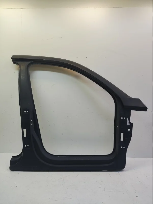 Боковина Volkswagen Tiguan 2006-2016