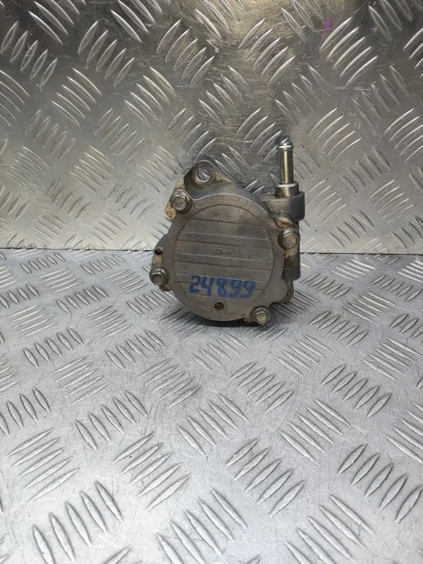 Вакуумный насос Mitsubishi L200 Pajero Sport 2020A031 KK/KL 4N15