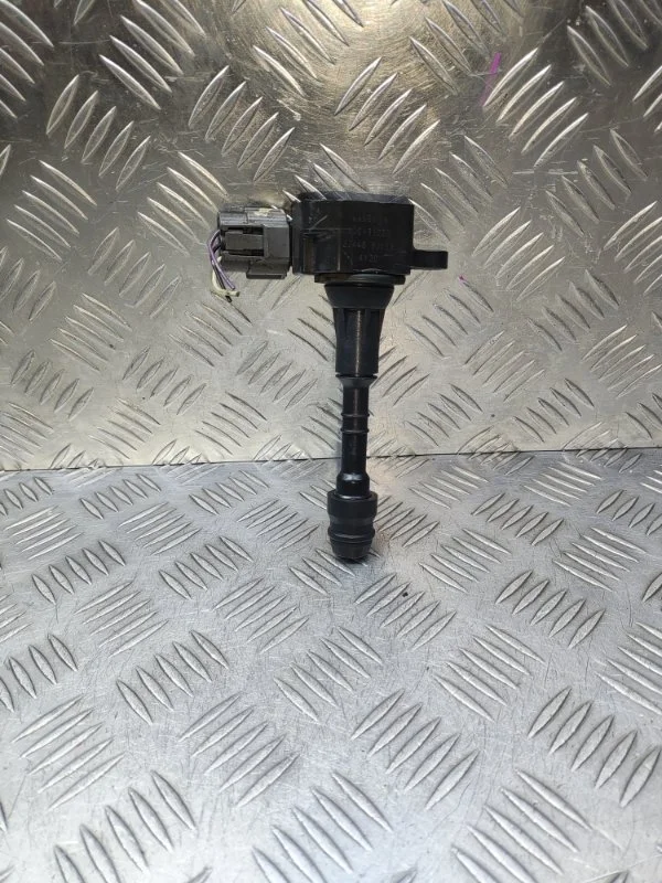 Катушка зажигания Nissan Teana Murano 07-02 224488J11C J31 Z50 VQ35DE