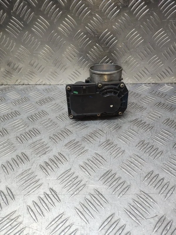 Дроссельная заслонка Mitsubishi L200 Pajero Sport 1450A209 KK/KL 4N15