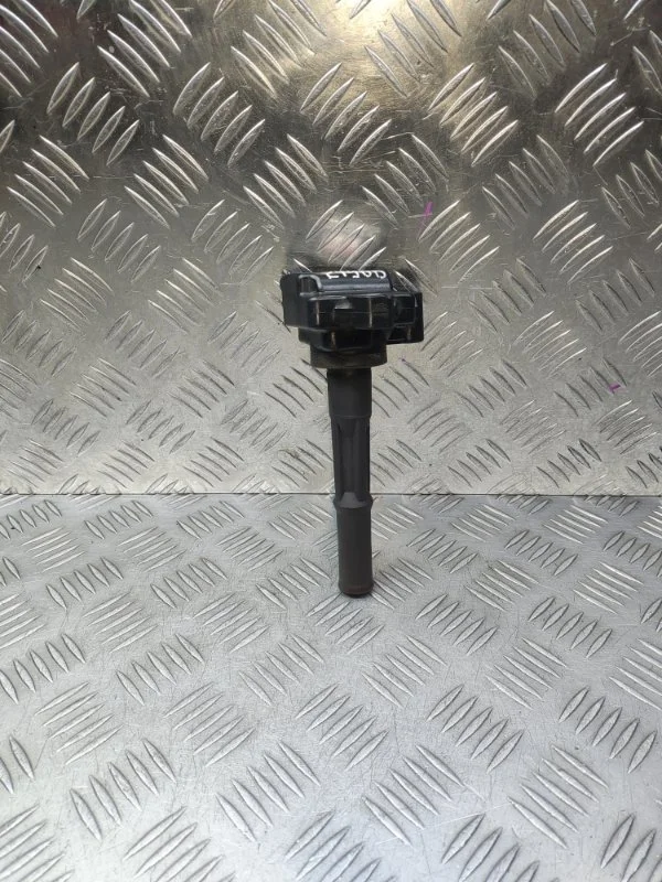 Катушка зажигания Toyota Land Cruiser Prado 9091902212 90 5VZFE