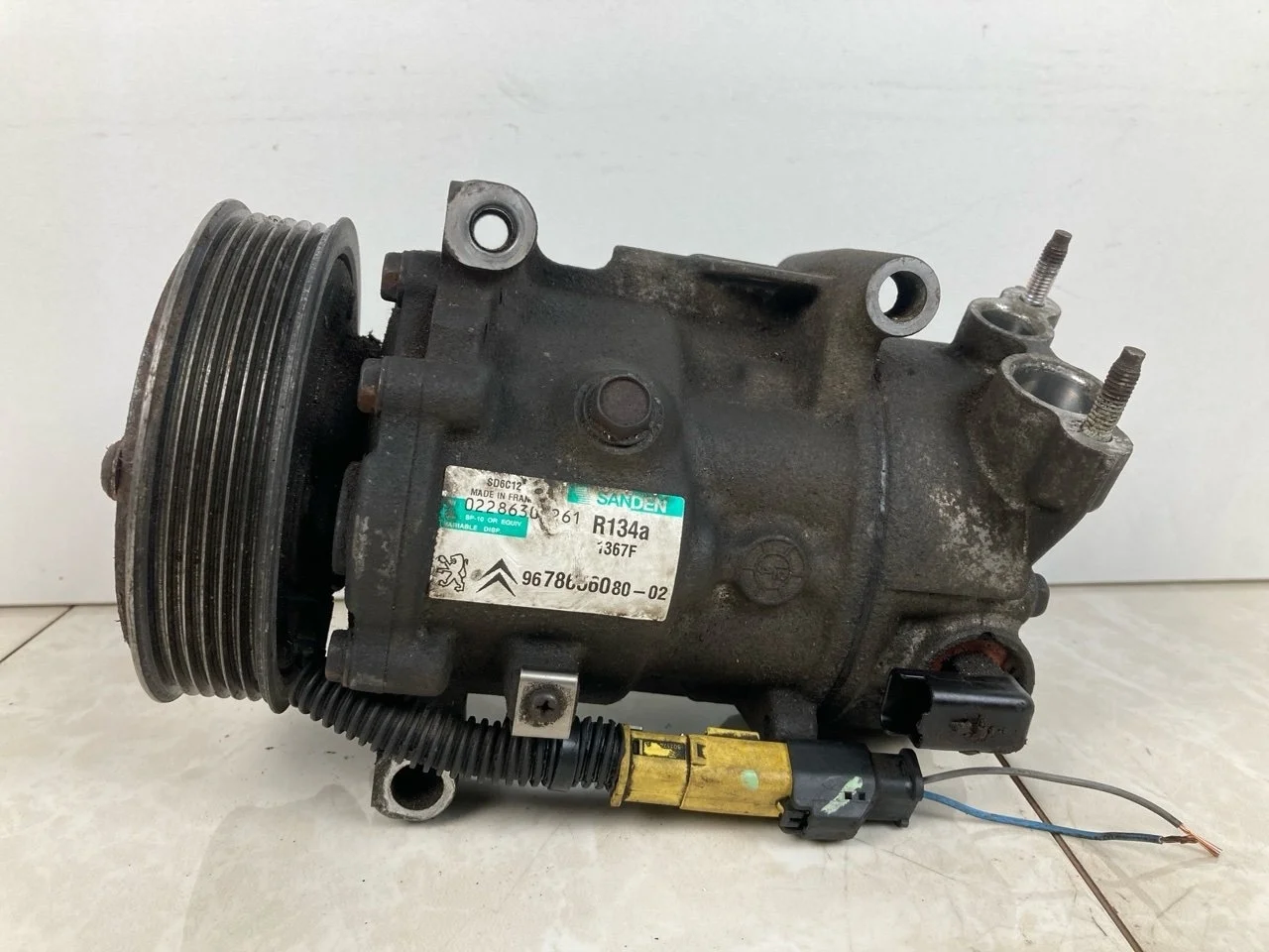Компрессор кондиционера Peugeot 308 2007-2015 9678656080 1.6 EP6 5F01
