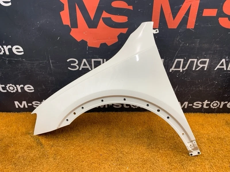 Крыло Audi Q3 2012 8U0821105 8U CPSA, переднее левое