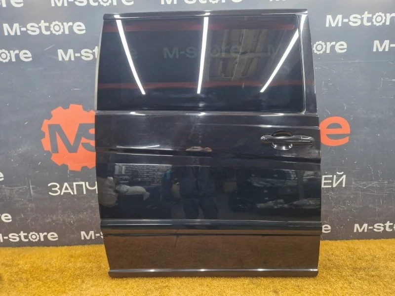 Дверь Mercedes-Benz V-Class 2012 A6397301605 W639 272.978, задняя правая