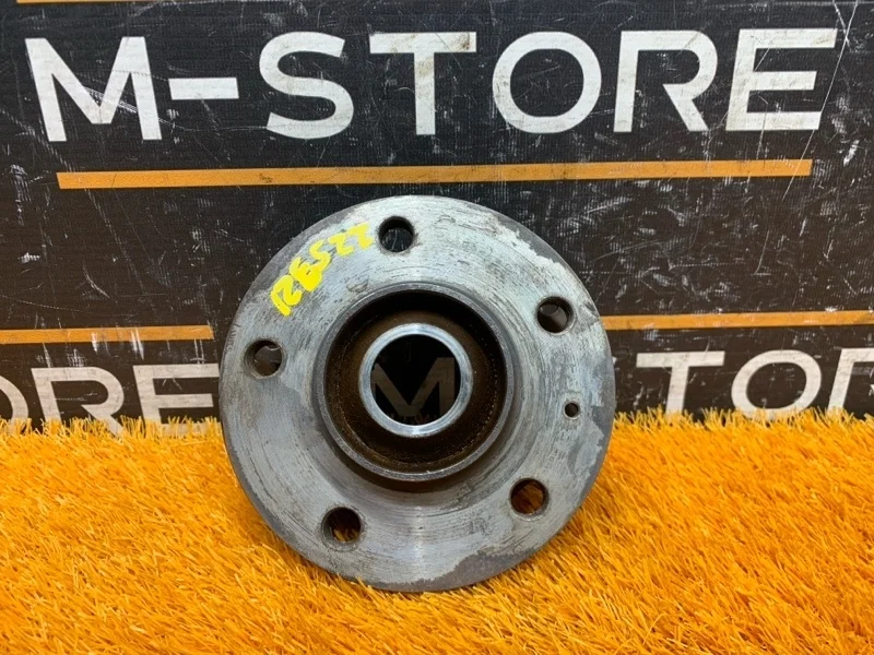 Ступица Audi Q5 2015 8K0407615B 8R CNCD, задняя правая