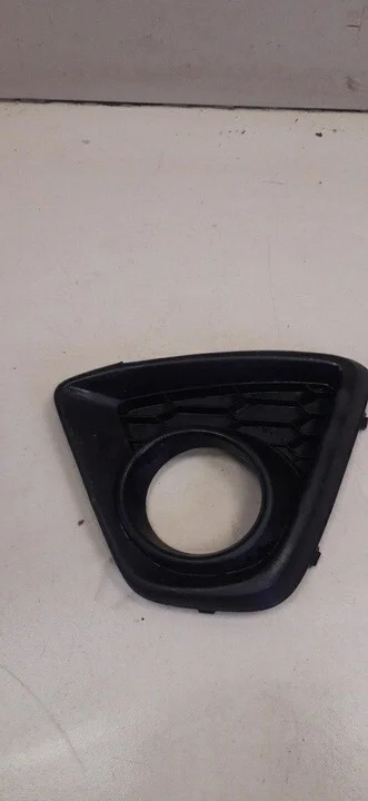 Рамка противотуманной фары Mazda CX-5 1