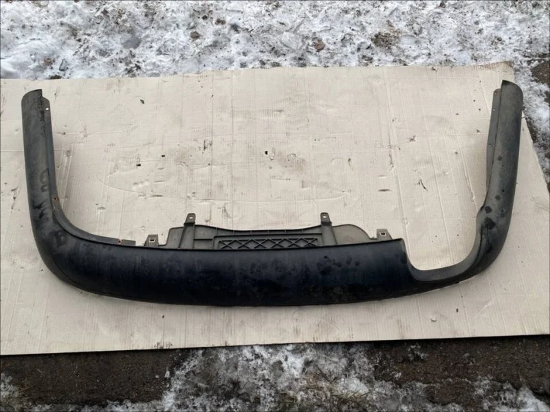 Накладка бампера задняя Volkswagen Passat B6 2006