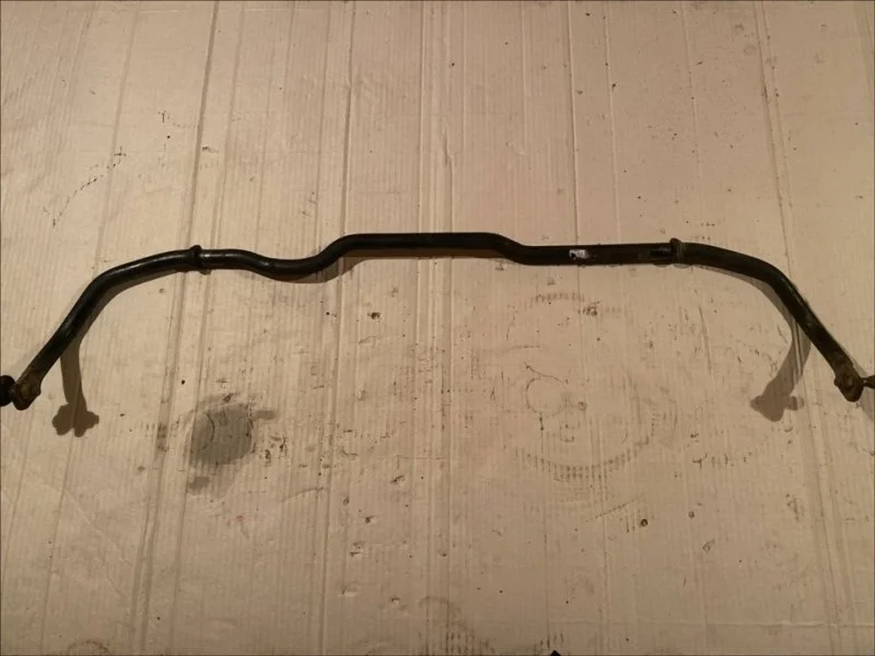 Стабилизатор передний Volkswagen Passat B6 3C2 BMR