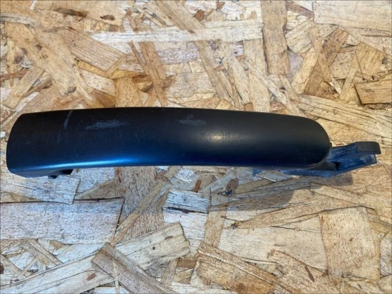 Ручка двери наружная передняя правая Skoda Octavia