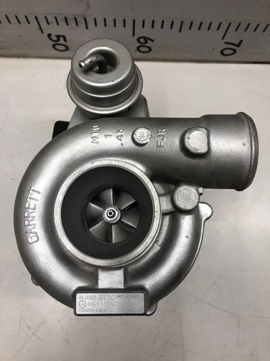 Турбина Mercedes-Benz E-class W210