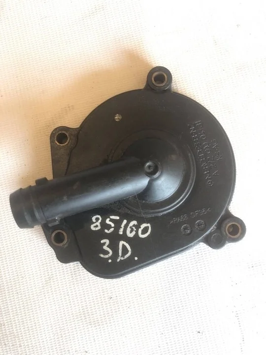 Вентиляция картерных газов на гбц Mercedes-Benz