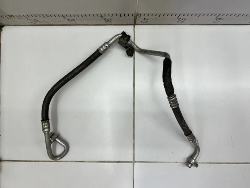 Трубка кондиционера Renault Megane 3 ХЭТЧБЕК (5ДВ)