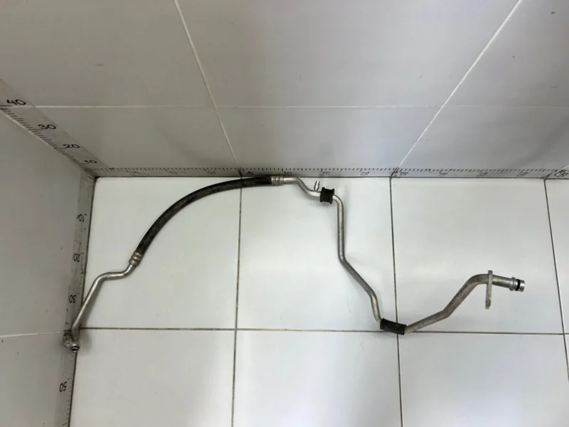 Трубка кондиционера Mitsubishi Outlander 3 GF