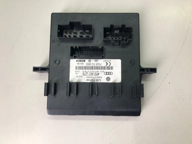 Блок управления бортовой сети Audi A6 C6 4F2 СЕДАН