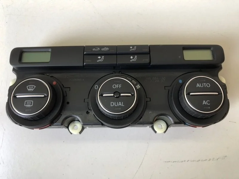 Блок управления климат-контролем Volkswagen Tiguan