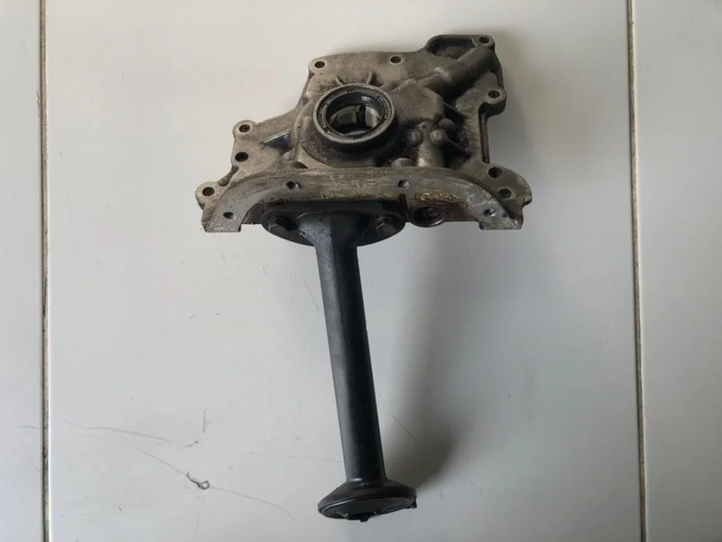 Насос масляный Skoda Octavia A5 1Z3 ЛИФТБЕК BUD