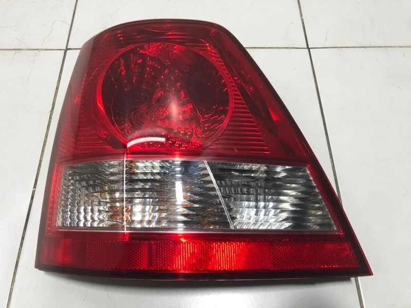 Фонарь задний левый Kia Sorento 1 BL До 2006